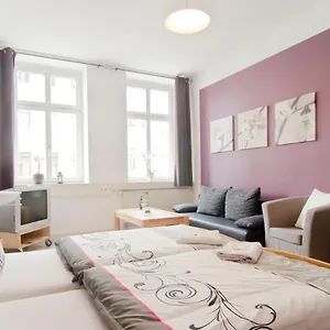 Piano Mitte Guest house